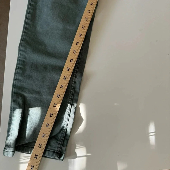 5.11 Tactical Women's Pants in Olive Green - Picture 14 of 16